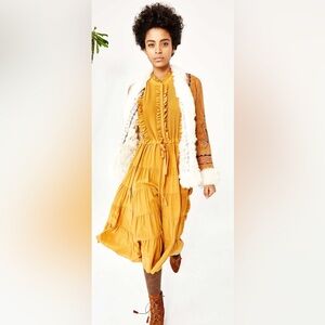 Ulla Johnson x Barney’s Sleeveless Tiered Midi Dress Minetta Silk Mustard